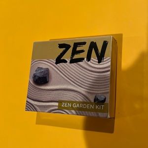 NIB Miniature Zen Garden Kit
